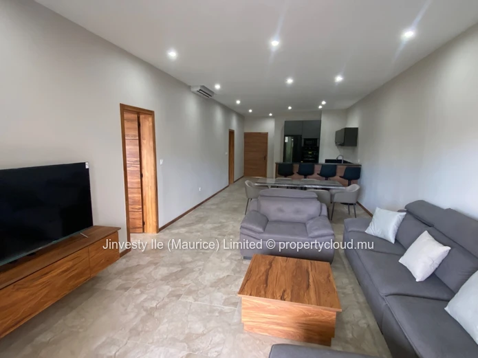 Palmea Flic en Flac - Furnished 3-bedroom penthouse, partial sea views - Mauritian price