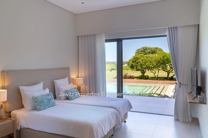 A Perfect Blend of Elegance, Comfort & Resort Living