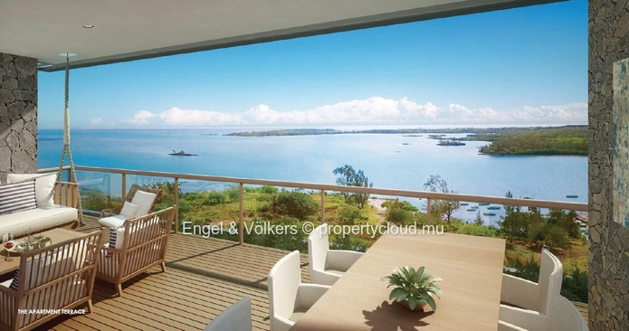 Stylish Apartment with Sea and Lagoon Views