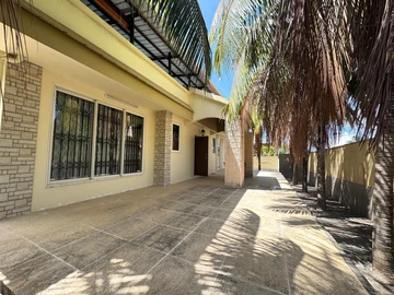 Villa de 5 Chambres