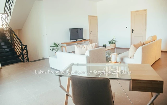 Maison de 450 m² avec jardin à vendre à St Antoine