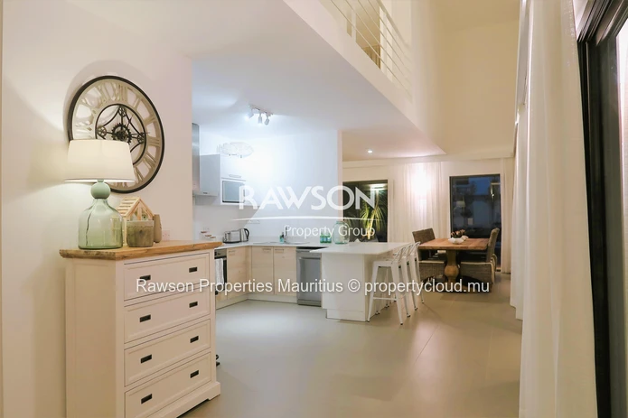 Townhouse Meublée De 3 Chambres | Jardin & Piscine | Mont Choisy | Mi Août 2026