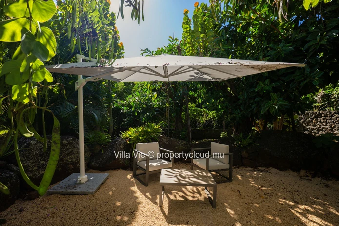 Calodyne - Charming 3 bedrooms home with swimming pool (Sole Mandate)