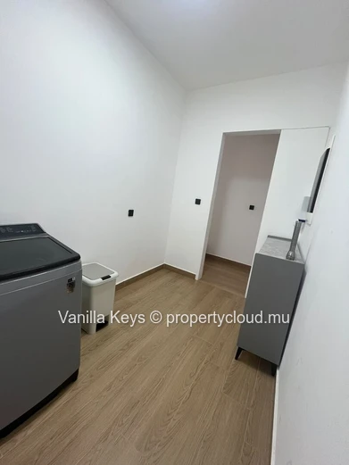 For Rent – Spacious Apartment In Green Creek