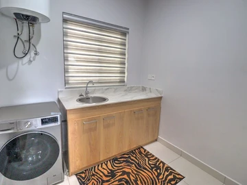 3 Bedroom Apartment