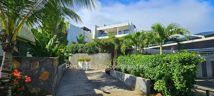 Nouvel Appartement de Luxe 3 Chambres à Louer – Pointe aux Canonniers, Côte Nord, Île Maurice