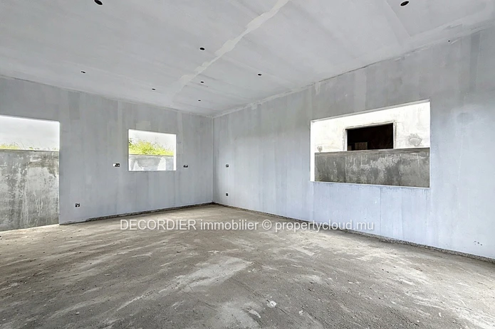 Detached House with Private Pool – Grand Baie