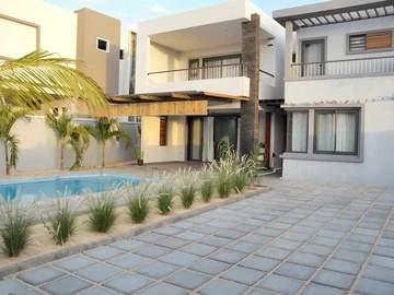4 Bedroom Villa
