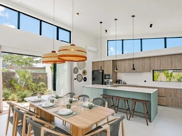 4 Bedroom Villa