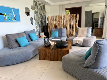 4 Bedroom Villa