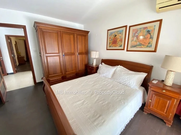 Triplex for rent in Pereybere