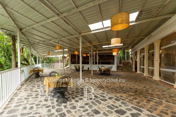 MARE LONGUE - Charmants chalets en bois nichés au cœur de la nature - 4220m²