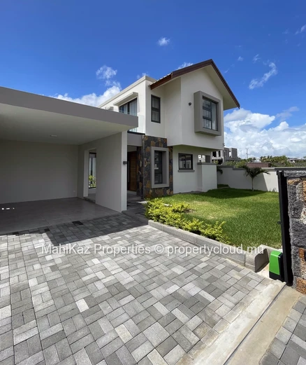 Luxurious Villa for Sale in Jardin d’Anna – Premium Living in Flic en Flac 