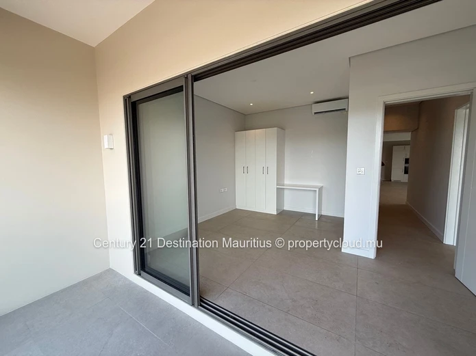 FROM USD 385,000 | Walk to the Lagoon – New 2-Bedroom Apartments