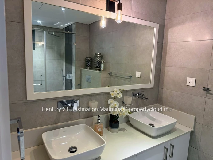 Furnished 2-Bedroom Apartment to Rent | Pereybere | Soleia II