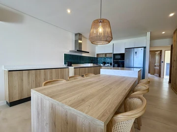3 Bedroom Townhouse, Duplex