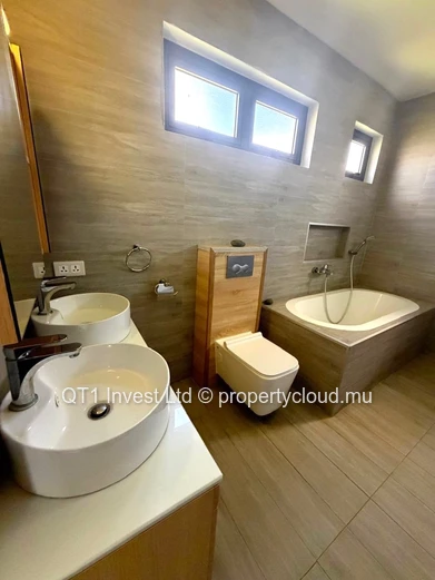 Stunning modern villa un Grand Baie