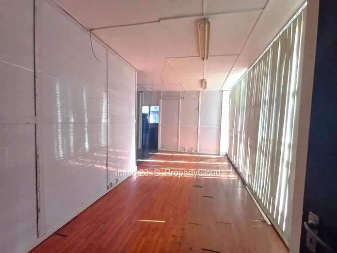 Office - 840m2 - Rose Hill