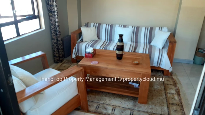 À LOUER – Appartement meublé de 3 chambres à Port-Louis (près de la rue Labourdonnais)
