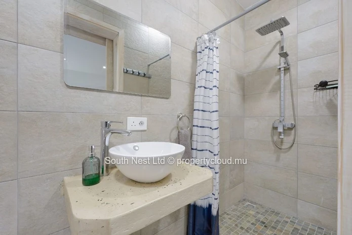 Villa contemporaine entièrement meublée de 3 chambres avec studio indépendant - Grand Baie