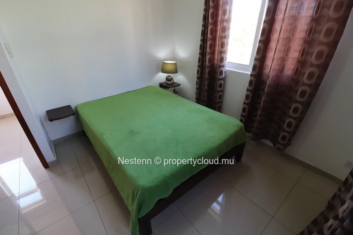 Residential estate with 1 villa and 4 bungalows - With license. 