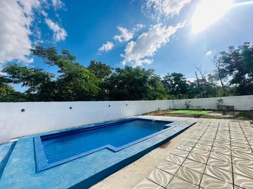 5 Bedroom Villa