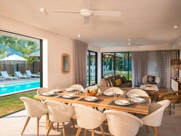 4 Bedroom Villa