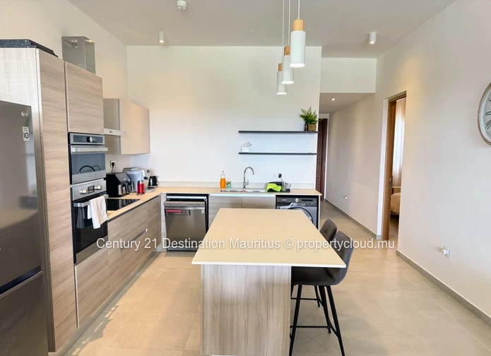 Pereybere Penthouse Living