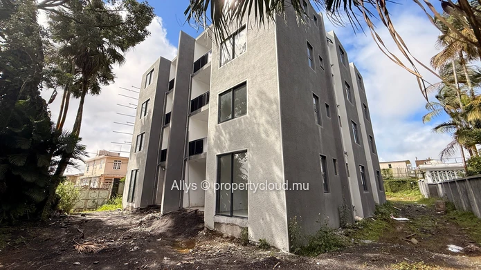 Modern Apartment 