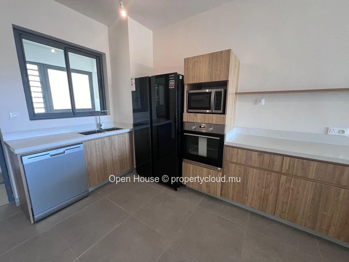 Appartement meublé de 165 m² avec piscine à Trou aux Biches
