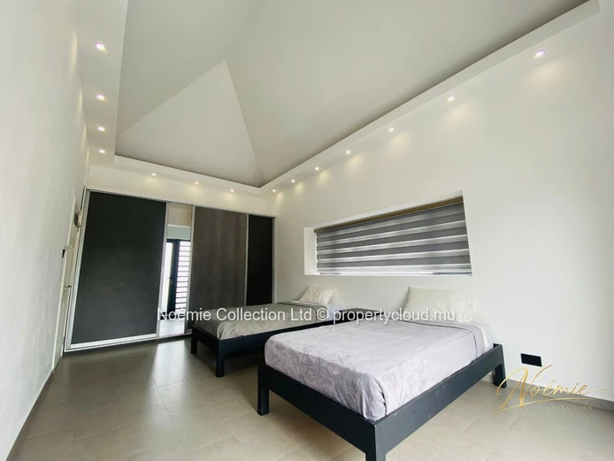 4-Bedroom Furnished Villa with Private Pool in Pereybere