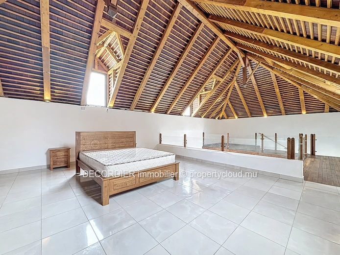 Stunning Balinese house in Pereybere, close to the centre of Grand Baie