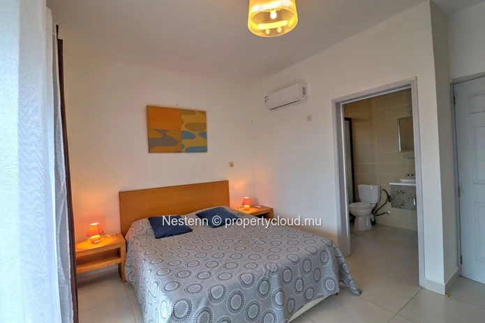 Beautiful 3-bedroom duplex in Pointe aux Piments