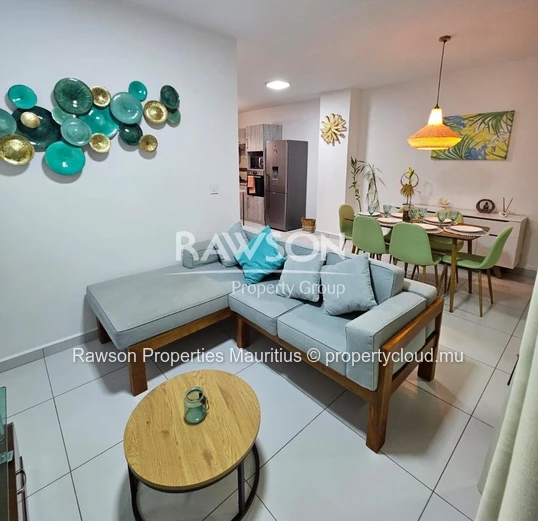 TO LET – 3 - Bedroom Duplex with pool in Flic en Flac