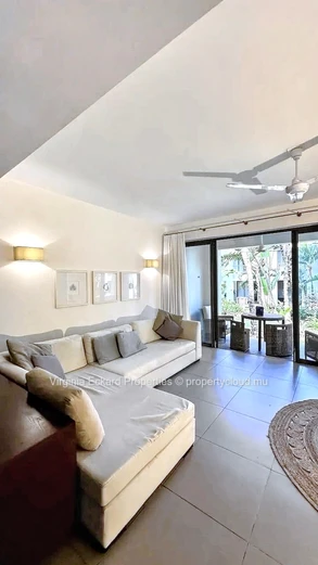 Appartement à Louer à Pereybere : 3 Ch, Piscine Commune