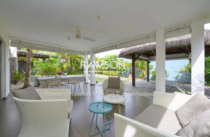 À Vendre  Villa A La Salette