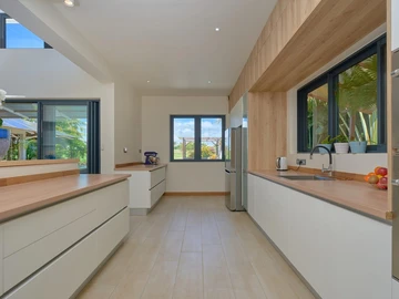 5 Bedroom Villa