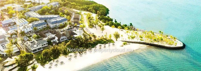 4-bedroom penthouse with seaview