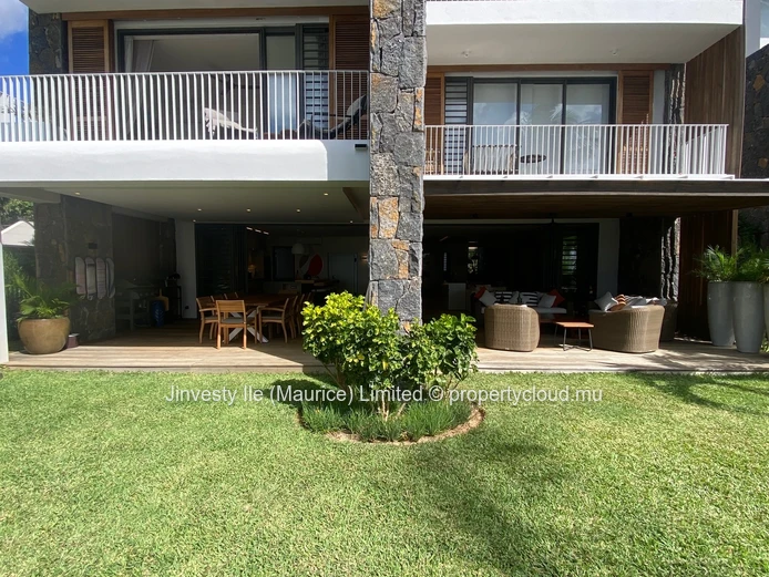 ???? Exceptional Beachfront Garden Apartment – 3 Bedrooms – Pointe Aux Canonniers / Grand Baie – Mauritius