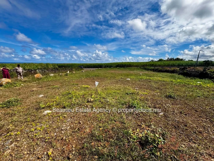Residential Plot for Sale – Le Bouchon, Trois Boutiques