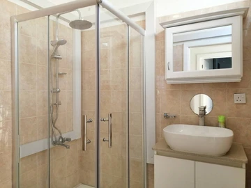 3 Bedroom Townhouse, Duplex
