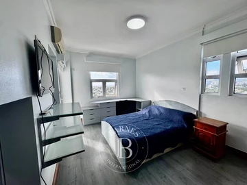 4 Bedroom Apartment