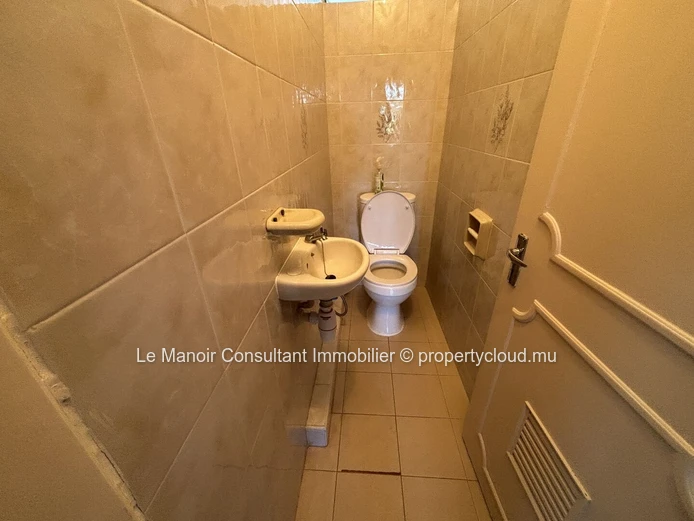 Appartement 3 chambres de 120 m² avec piscine à vendre à Albion