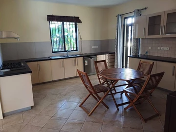 4 Bedroom Villa