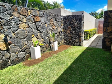 Private 4 Bed Villa just minutes from Bain Boeuf Beach