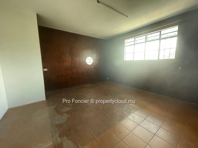 Office for rent in Phoenix - Strategic Location