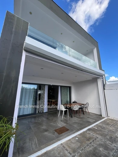 Belle villa de 3 chambres ACCESSIBLE AUX ETRANGERS 395 000 Euros