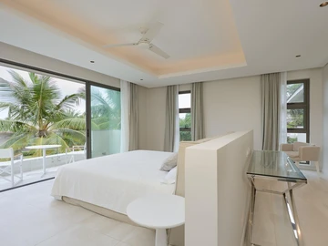 5 Bedroom Villa