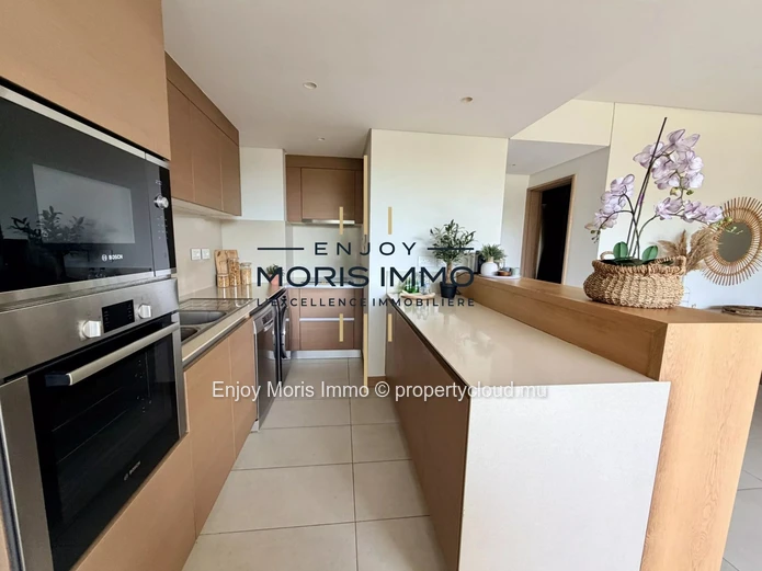 Penthouse for sale – At Mont Choisy Golf Club – Mauritius – Golf course view – 2 bedrooms – Luxury residence