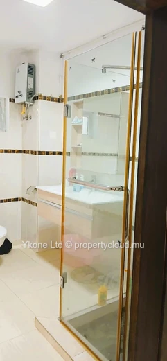 Duplex À Louer À Grand Gaube